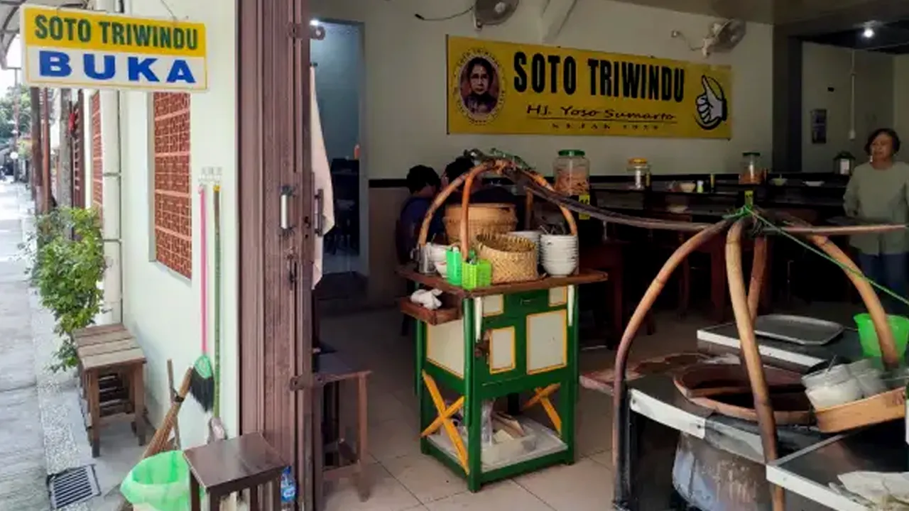 Soto Triwindu Kuliner Wajib Coba Saat Berkunjung ke Solo